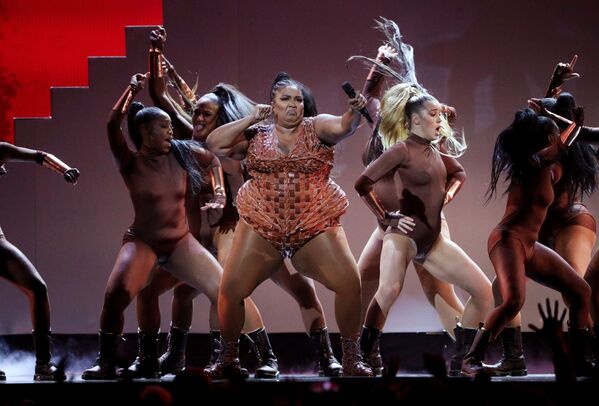 Lizzo performs at the Brit Awards at the O2 Arena in London, Britain, February 18, 2020 - Sputnik International