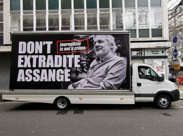 The Curious Case of Seth Rich: Why DNC Staffer's Murder Continues to Stir Up Political Controversy - Sputnik International