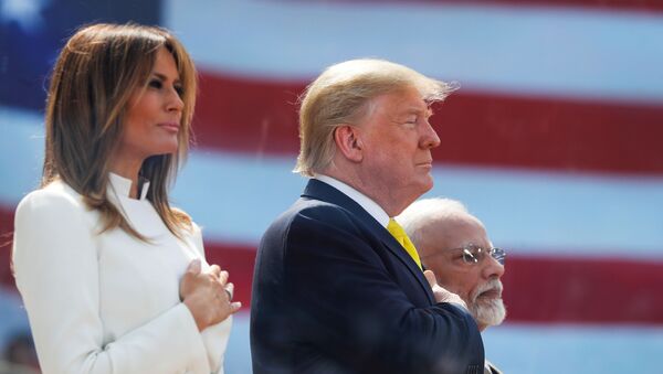 U.S. President Donald Trump and first lady Melania Trump attend the Namaste Trump event with Indian Prime Minister Narendra Modi - Sputnik International