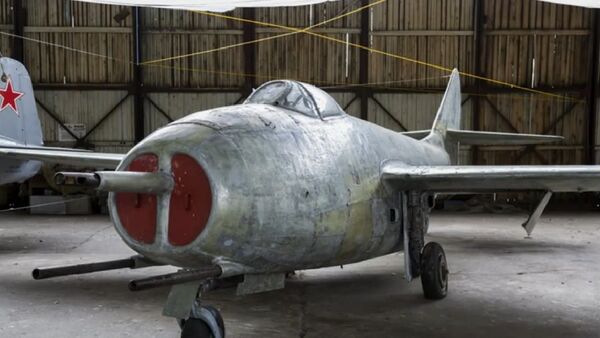 Soviet-made MiG-9 fighter jet. File photo  - Sputnik International