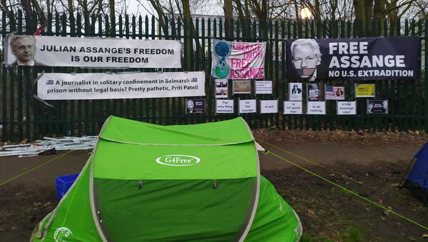 Free Julian Assange Basecamp at Belmarsh 26 Feb 2020-min - Sputnik International