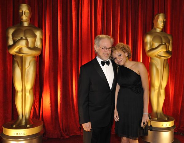 Steven Spielberg’s Porn-Actress Daughter Brags on Instagram She ‘Just Celebrated a Week Sober’ - Sputnik International