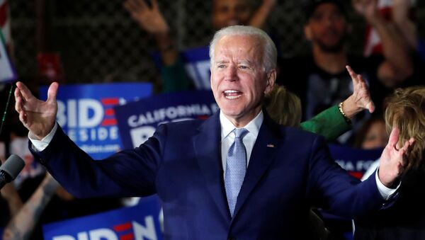 Democratic U.S. presidential candidate and former Vice President Joe Biden addresses supporters at his Super Tuesday night rally in Los Angeles, California, U.S., March 3, 2020 - Sputnik International