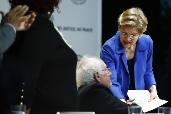 Elizabeth Warren Ends Her Democratic Presidential Bid, Abstains From Endorsing Others Elizabeth Warren Ends Her Democratic Presidential Bid, Abstains From Endorsing Others - Sputnik International