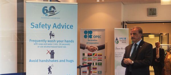 A banner gives safety instructions to advise people how to protect against a coronavirus infetion at the foyer of the OPEC building before the 178th meeting of the Organization of Petroleum Exporting Countries (OPEC) in Vienna, Austria, on March 5, 2020 - Sputnik International