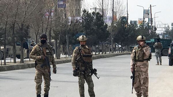 Afghan security forces keep watch near the site of an attack in Kabul, Afghanistan 6 March 2020. - Sputnik International