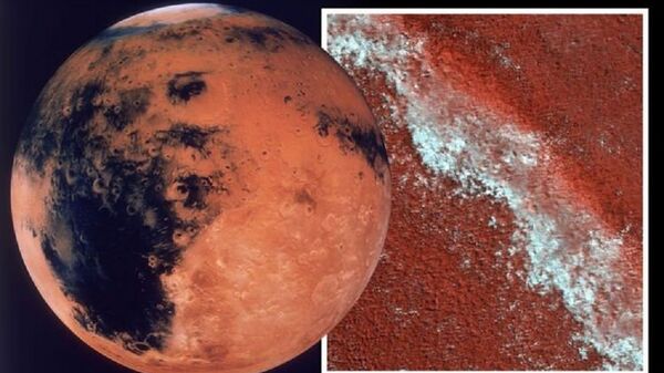 Water on Mars: A NASA probe snapped a picture of frozen water on Mars - Sputnik International