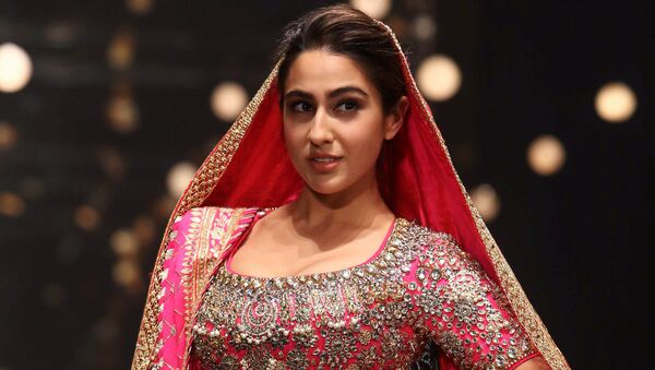In this picture taken on February 15, 2020 Bollywood Actress Sara Ali Khan presents a creation of designers Abu Jani and Sandeep Khosla during the Delhi chapter of the Blenders Pride Fashion Tour 2019-20 in New Delhi - Sputnik International