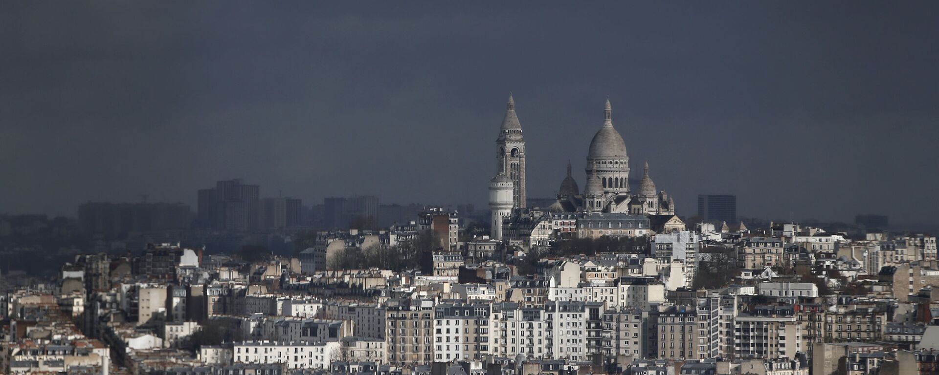 View of the Montmartre hill, with the Sacre Coeur Basilica, in Paris, Tuesday, March 27, 2018 - Sputnik International, 1920, 18.09.2021