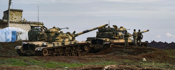 Turkish Army tanks stationed in the east of Idlib, Syria, Saturday, Feb. 15, 2020 - Sputnik International