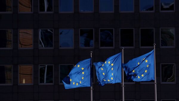 European Union flags fly outside the European Commission headquarters in Brussels, Belgium, February 19, 2020. - Sputnik International