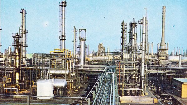 Abadan Petrochemical Complex - Sputnik International