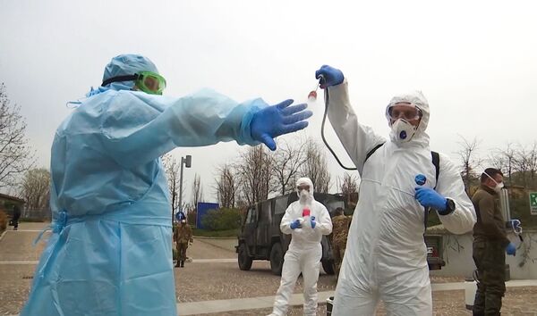 EU Lawmakers Try to Launch Unfounded Smear Campaign Against Russia for Helping Italy Amid Pandemic EU Lawmakers Try to Launch Unfounded Smear Campaign Against Russia for Helping Italy Amid Pandemic - Sputnik International