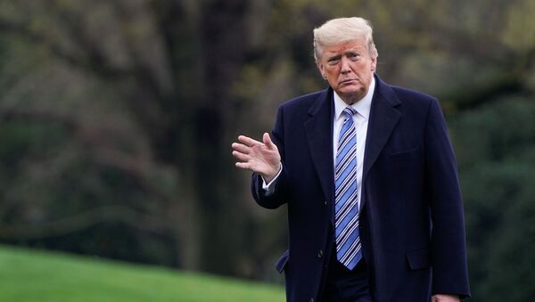 U.S. President Donald Trump returns from a day trip to Norfolk, Virginia, at the White House in Washington, U.S., March 28, 2020.       - Sputnik International