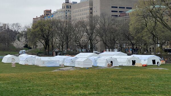 A field hospital is set up by Samaritan's Purse, a Christian humanitarian aid organization, and FEMA  at the East Meadow in Central Park amid a coronavirus disease (COVID-19) outbreak in New York City, U.S., March 30, 2020 - Sputnik International