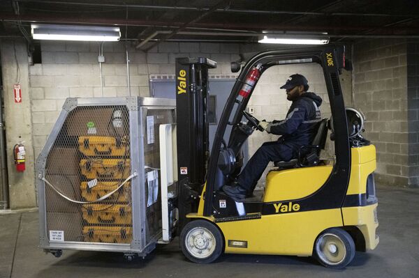 Trump Admin Spent $200 Million on Ventilator Donations, Officials Unsure Where Most Went - Watchdog Trump Admin Spent $200 Million on Ventilator Donations, Officials Unsure Where Most Went - Watchdog - Sputnik International