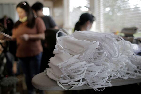 UK Warns Against 'Damaging Protectionism' After US Accused of 'Hijacking' Masks Meant for Europe UK Warns Against 'Damaging Protectionism' After US Accused of 'Hijacking' Masks Meant for Europe - Sputnik International