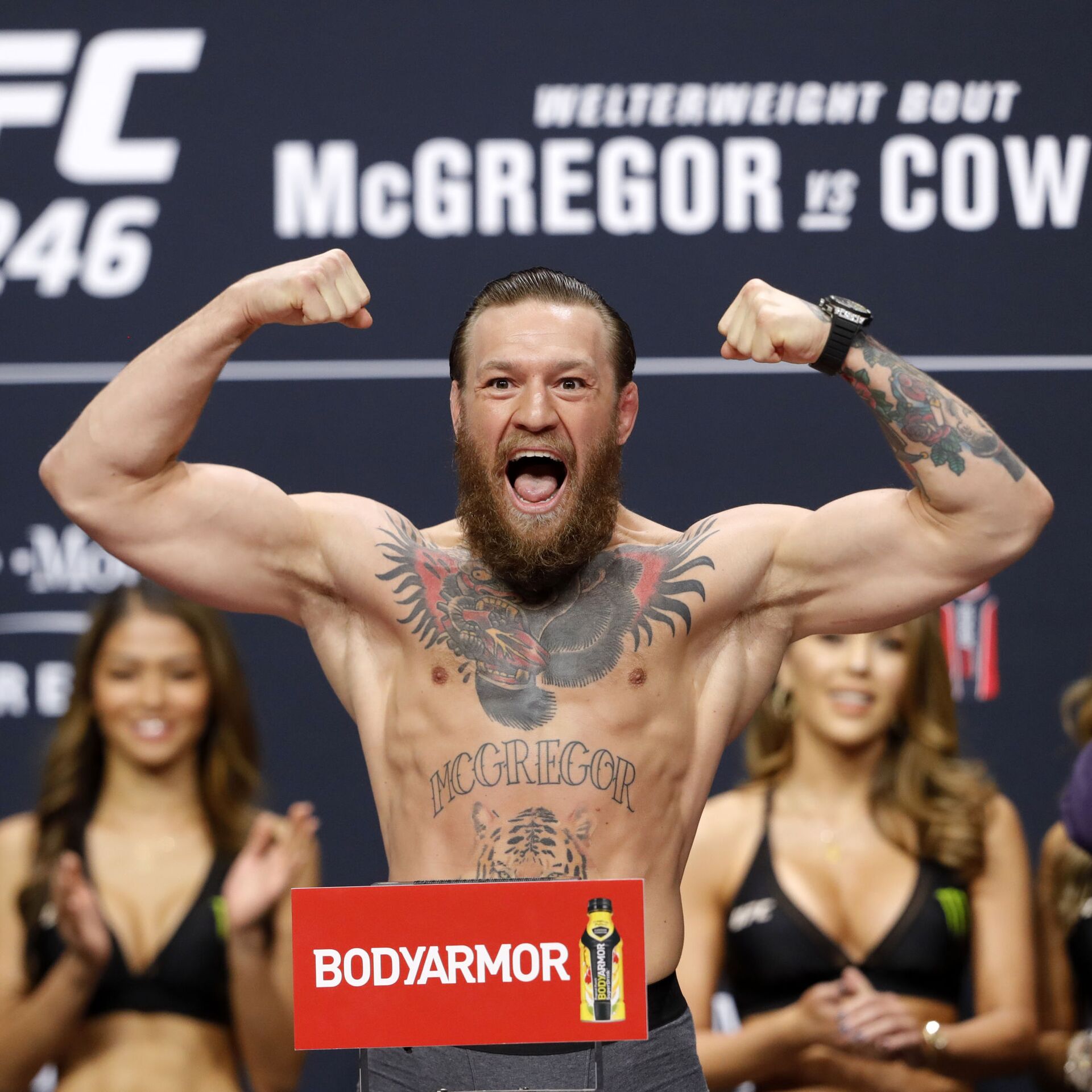 UFC: Conor McGregor transformation photo sparks debate