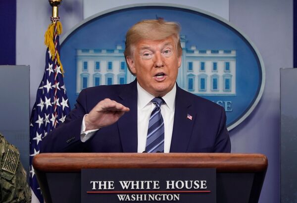 White House Considers Issuing Coronavirus 'War Bonds' - Adviser Kudlow - Sputnik International