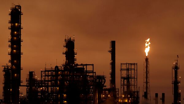 Mexican state oil firm Pemex's Cadereyta refinery in Cadereyta - Sputnik International