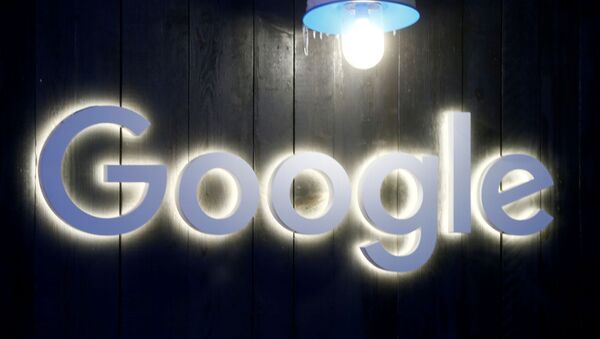 Logo of Google is seen in Davos - Sputnik International