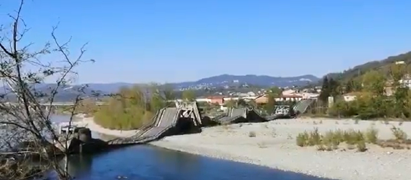 Bridge collapse Bridge collapse - Sputnik International