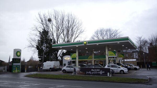 A BP petrol station is seen in East Molesey, south west London, Tuesday, Feb. 2, 2016 - Sputnik International