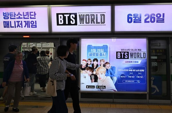 BTS or EXO? Seoul Metro Reveals Most Advertised Idols of South Korean Subway - Sputnik International