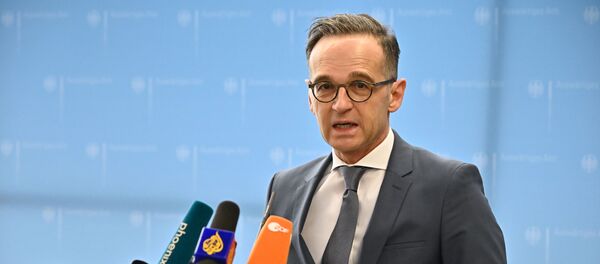 German Foreign Minister Heiko Maas addresses the media at the Foreign Ministry in Berlin on March 17, 2020, to comment on the situation concerning the spread of the novel coronavirus. - Sputnik International