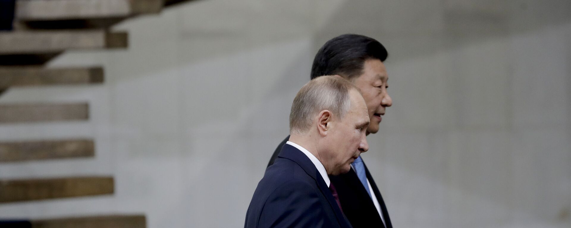 Russia's President Vladimir Putin and China's President Xi Jinping walk after the family photo of leaders of the BRICS emerging economies at the Itamaraty palace in Brasilia, Brazil, Thursday, Nov. 14, 2019 - Sputnik International, 1920, 28.06.2021
