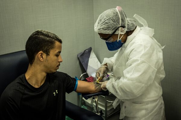 How Millions of Favela Dwellers Abandoned by Brazilian Gov't Scramble to Survive COVID-19 Pandemic - Sputnik International