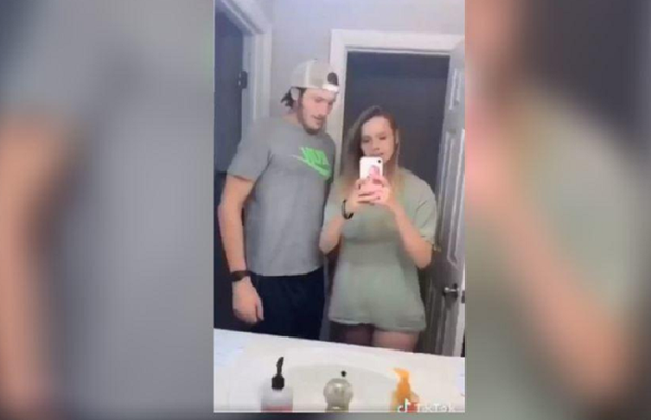 TikTok is Booming Amid Global Lockdown But Are They Doing Enough to Remove 'Racist' Videos? TikTok is Booming Amid Global Lockdown But Are They Doing Enough to Remove 'Racist' Videos? - Sputnik International