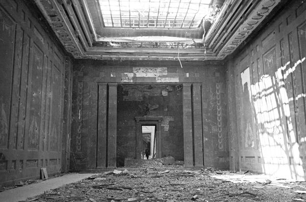 How Red Army’s ‘Death to Spies’ Counter-Intelligence Service Found Hitler’s Remains How Red Army’s ‘Death to Spies’ Counter-Intelligence Service Found Hitler’s Remains - Sputnik International