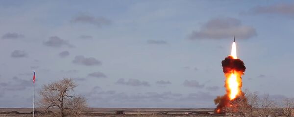A test launch of an upgraded air defense missile at the Sary Shagan testing range - Sputnik International