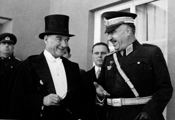 The Sultan’s Long Goodbye: How Kemal Ataturk Ushered in Modern Turkey 100 Years Ago Today The Sultan’s Long Goodbye: How Kemal Ataturk Ushered in Modern Turkey 100 Years Ago Today - Sputnik International
