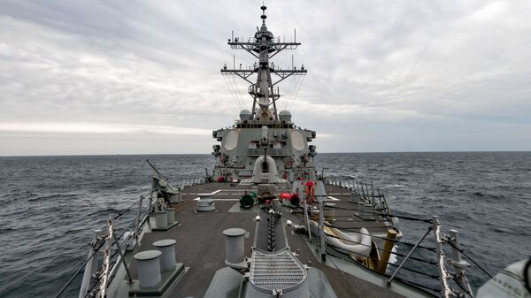 USS Barry sails through Taiwan Strait on 23 April 2020 - Sputnik International