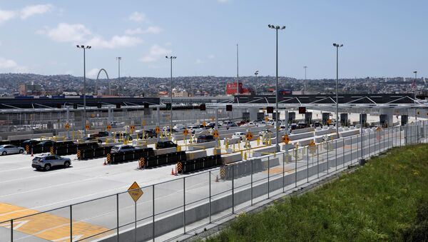 A view of the lanes where U.S. federal agents inspect vehicles leaving the country at the U.S.-Mexico border after U.S. President Donald Trump tweeted that he will be signing an Executive Order to temporarily suspend immigration into the U.S. during the coronavirus disease (COVID-19) outbreak in San Diego, California, U.S., April 21, 2020 - Sputnik International