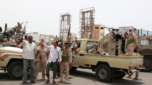  Southern Transitional Council forces in Aden - Sputnik International