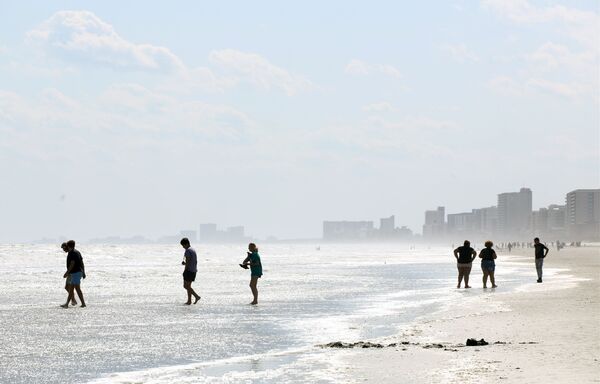 Experiment to Follow: Why Many American States Are Ditching Lockdown Restrictions? - Sputnik International