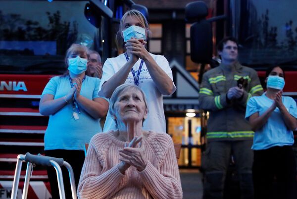 All 400,000 PPE Gowns Sent to UK by Turkey Fail Safety Standards, Reports Suggest - Sputnik International