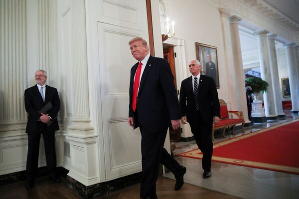 White House Odd Couple: Trump, Pence Reportedly Form Close Bond Amid Coronavirus Pandemic White House Odd Couple: Trump, Pence Reportedly Form Close Bond Amid Coronavirus Pandemic - Sputnik International