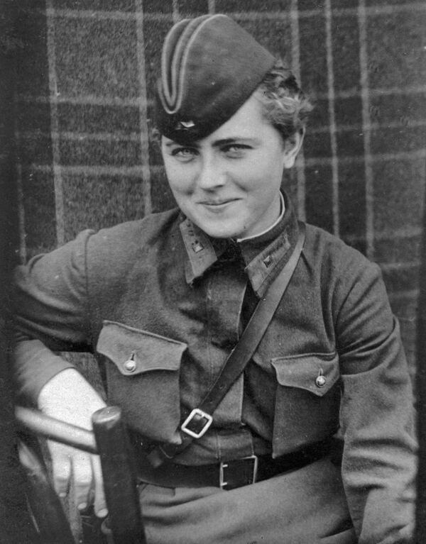 Yevgeniya Zhigulenko, pilot in the 46th Taman Guards Night Bomber Aviation Regiment. She was awarded the Hero of the Soviet Union title on 23 February 1945. - Sputnik International