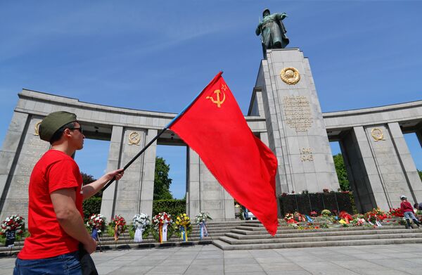 How VE Day is Celebrated in Europe Despite Coronavirus Pandemic - Photos, Videos - Sputnik International