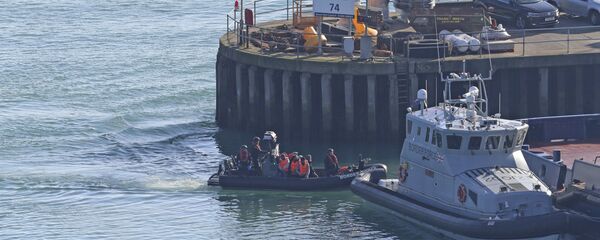 A Border Force boat returns to Dover, Kent, England - Sputnik International