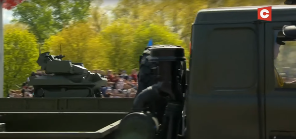 Mystery Artillery Drone Spotted During Victory Day Parade in Belarus – Video - Sputnik International