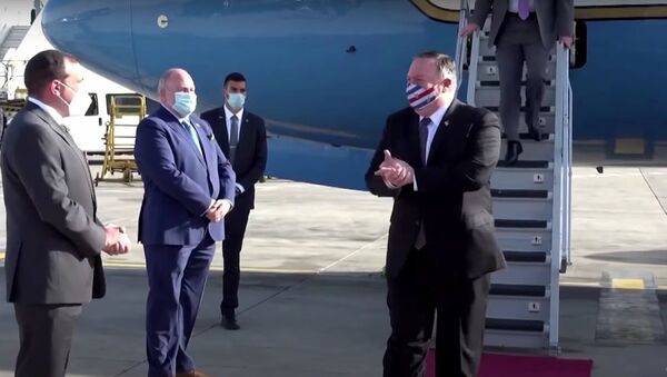 Wearing U.S.-flag face mask, Pompeo visits Israel - Sputnik International