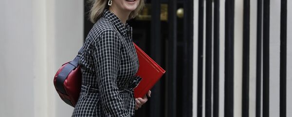 Britain's Secretary of State for International Trade Elizabeth Truss arrives for a Cabinet meeting at 10 Downing Street in London, Wednesday, Oct. 16, 2019 Britain's Secretary of State for International Trade Elizabeth Truss arrives for a Cabinet meeting at 10 Downing Street in London, Wednesday, Oct. 16, 2019 - Sputnik International