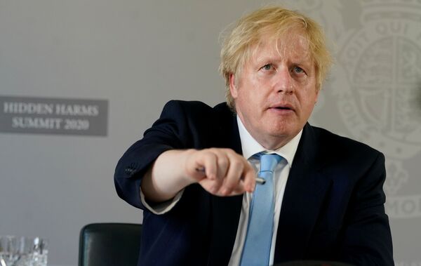 Tory ‘Civil War’ Hikes Pressure on Johnson to Sack Dominic Cummings for Breaching COVID-19 Lockdown Tory ‘Civil War’ Hikes Pressure on Johnson to Sack Dominic Cummings for Breaching COVID-19 Lockdown - Sputnik International