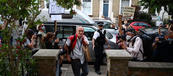 Dominic Cummings, special advisor for Britain's Prime Minister Boris Johnson as he arrives at his home in London following the outbreak of the coronavirus disease (COVID-19), London, Britain, May 25, 2020 Dominic Cummings, special advisor for Britain's Prime Minister Boris Johnson as he arrives at his home in London following the outbreak of the coronavirus disease (COVID-19), London, Britain, May 25, 2020 - Sputnik International