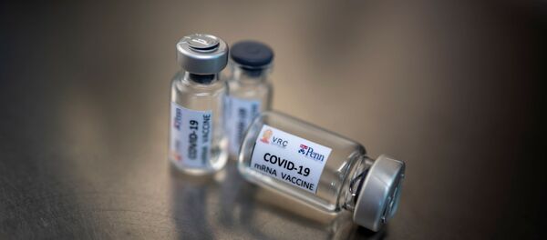 Phials of an mRNA type vaccine candidate for the coronavirus disease - Sputnik International